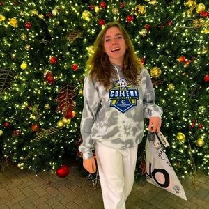 Meet your Posher, Michaela